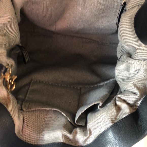 VINCE CAMUTO black pebble leather large shoulder handbag. - Picture 13 of 16